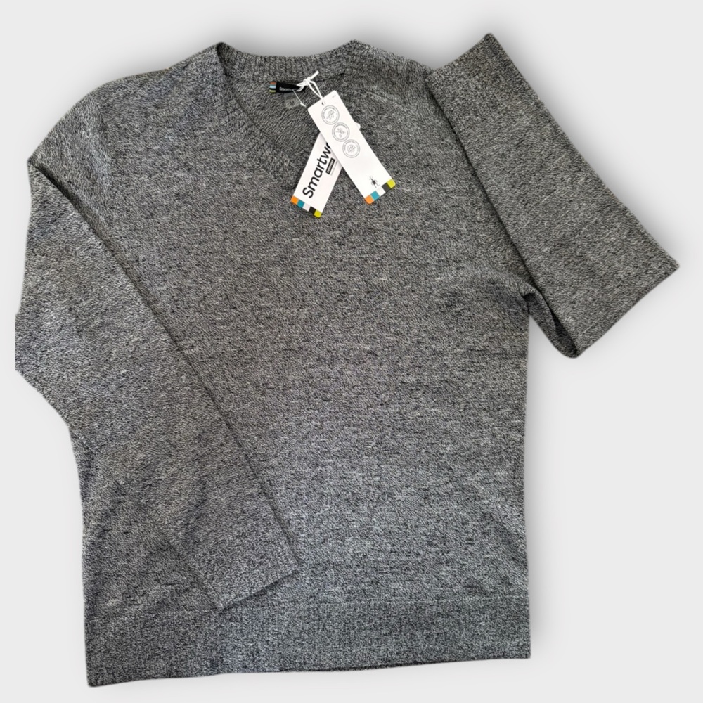 Smartwool Men’s V-neck Lightweight Gray Sweater Size M